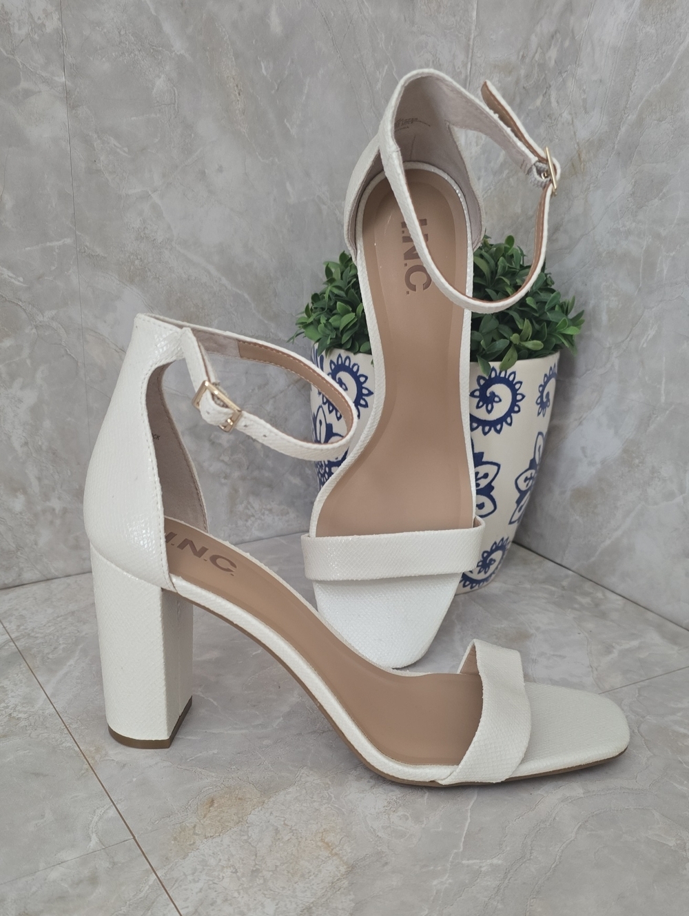 INC International Concepts Lexini White Faux Snake Block Heel Sandals - Sz 9.5